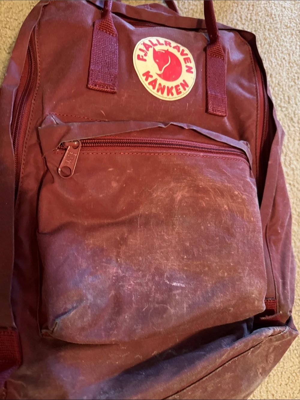 Fjallraven Kånken Backpack in Burgundy